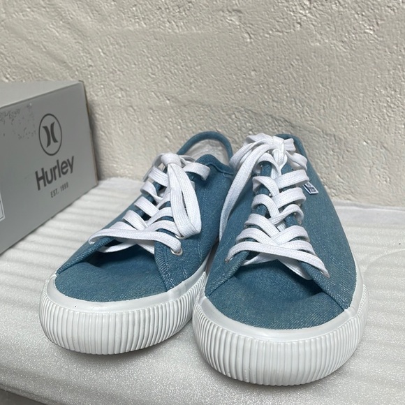 Hurley - Women’s Canvas Sneakers - Picture 3 of 6